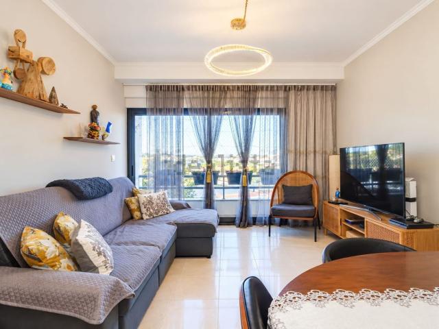 Apartamento, Charneca da Caparica e Sobreda