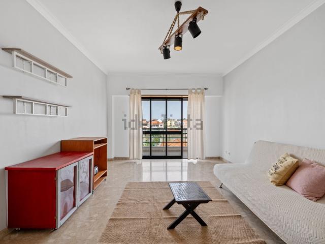 Apartamento, Charneca da Caparica e Sobreda