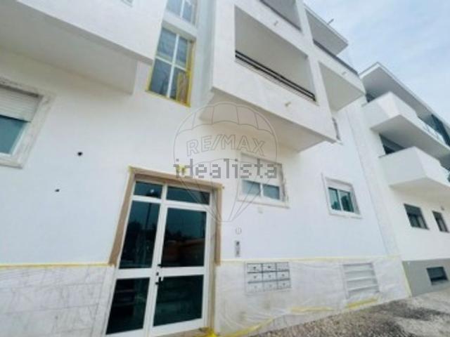 Apartamento, Charneca da Caparica e Sobreda