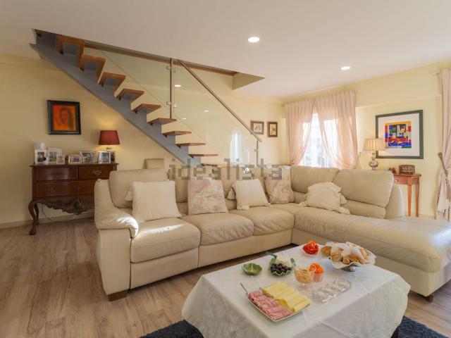Apartamento, Charneca da Caparica e Sobreda