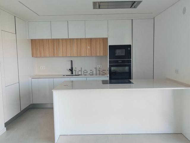 Apartamento, Charneca da Caparica e Sobreda