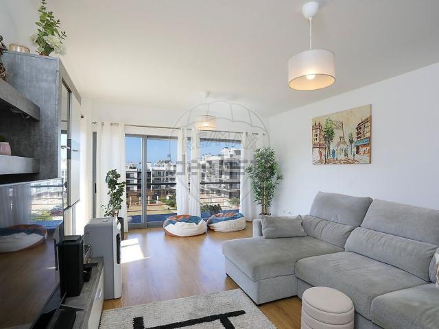 Apartamento, Charneca da Caparica e Sobreda
