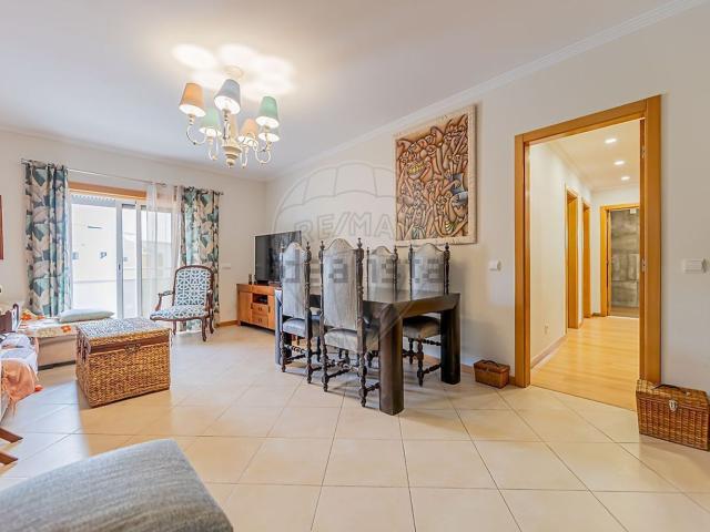 Apartamento, Charneca da Caparica e Sobreda