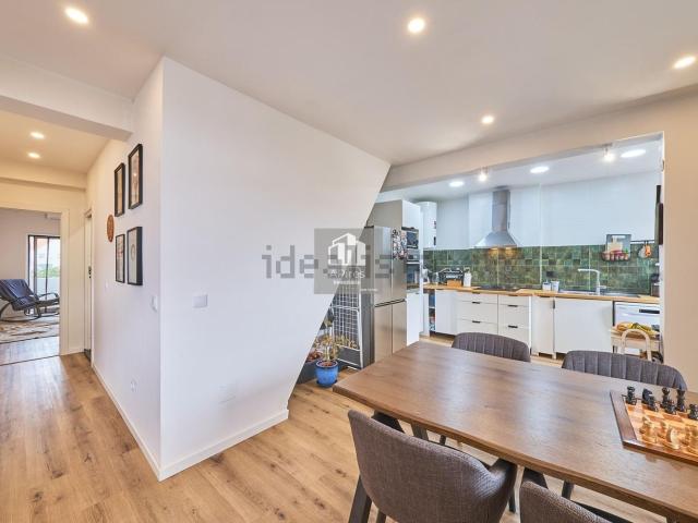 Apartamento, Charneca da Caparica e Sobreda