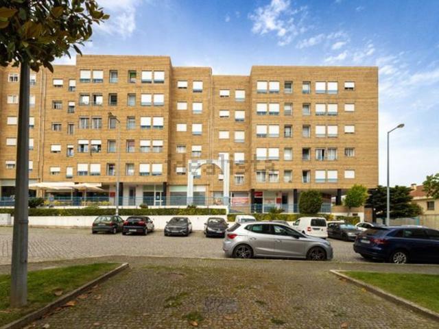 Apartamento, Cidade da Maia