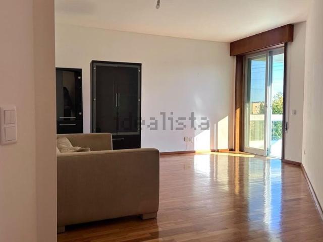 Apartamento, Cidade da Maia