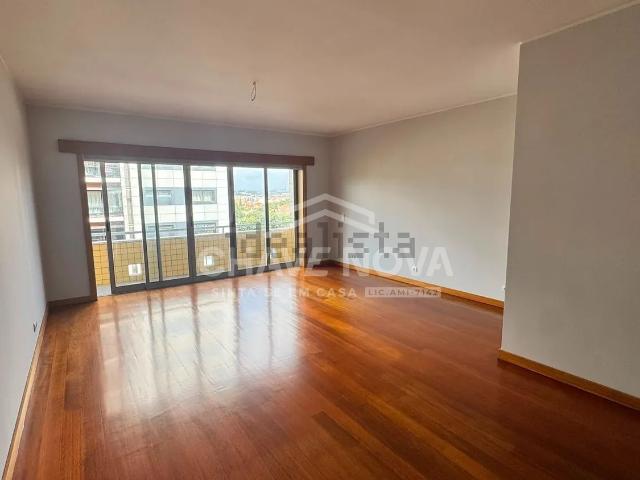 Apartamento, Cidade da Maia