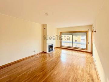 Apartamento, Cidade da Maia