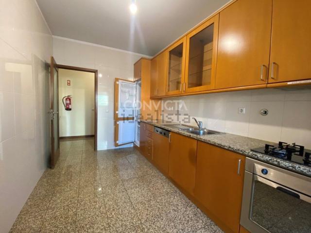 Apartamento, Cidade da Maia
