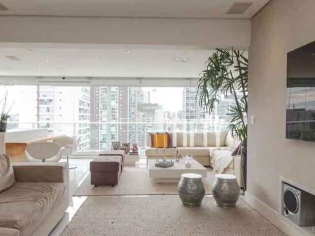 Apartamento com 3 dor./1 suíte/Lavabo/Churrasqueira à gás/ à venda, 138 m² por R$ 2.650.000 Brookl