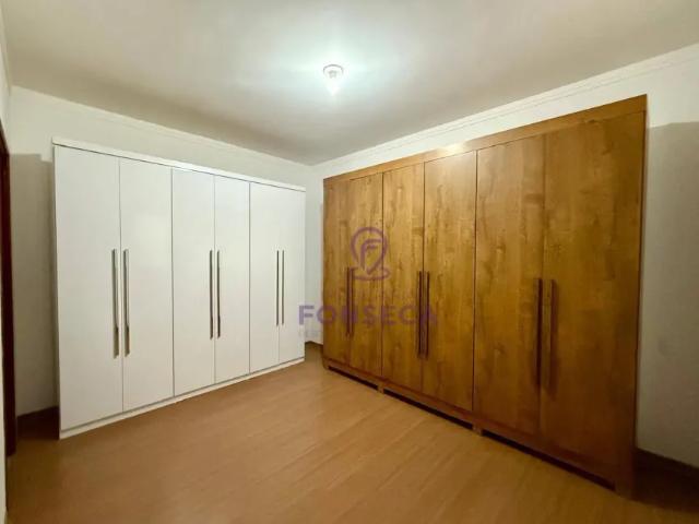 Apartamento com 3 dormitórios à venda, 90 m² por R$ 580.000,00 Nhá Chica Pouso Alegre/MG