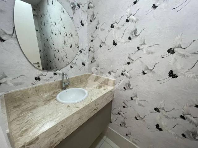 Apartamento com 3 dormitórios para alugar, 108 m² por R$ 6.900/mês Jardim Karaíba Uberlândia/MG