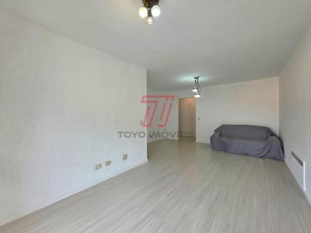 Apartamento com 3 dormitórios à venda com 123,53m² no Ed. Marien, bairro Alto da Glória