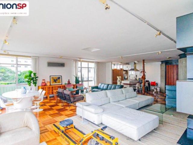 Apartamento com 3 dormitórios à venda Jardim Paulista São Paulo/SP