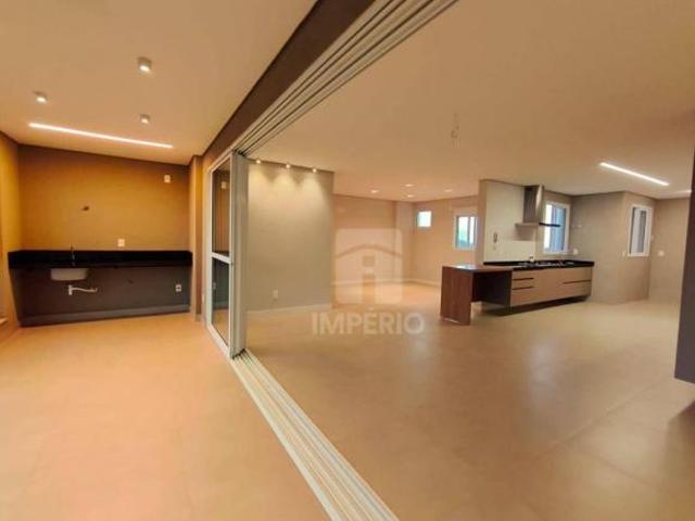 Apartamento com 3 dormitórios à venda por R$ 1.400.000,00 Vila Assis Jaú/SP