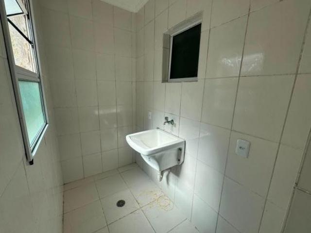 Apartamento com 3 dormitórios à venda por R$ 550.000,00 Parque Estoril Bertioga/SP