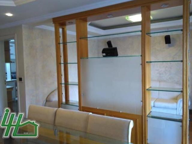Apartamento com 3 dormitórios à venda, 146 m² por R$ 800.000,00 Vila Pinheirinho Santo André/SP