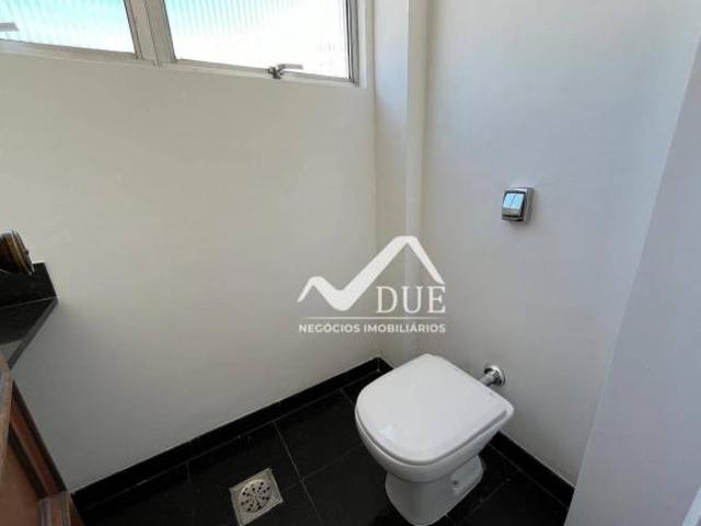Apartamento com 3 dormitórios à venda, 167 m² por R$ 1.190.000,00 Gonzaga Santos/SP