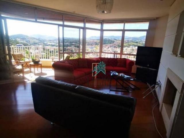 Apartamento com 3 dormitórios à venda, 167 m² por R$ 1.300.000,00 Centro Socorro/SP