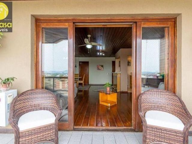 Apartamento com 3 dormitórios à venda, 168 m² por R$ 745.000,00 Vila Eunice Nova Cachoeirinha/RS