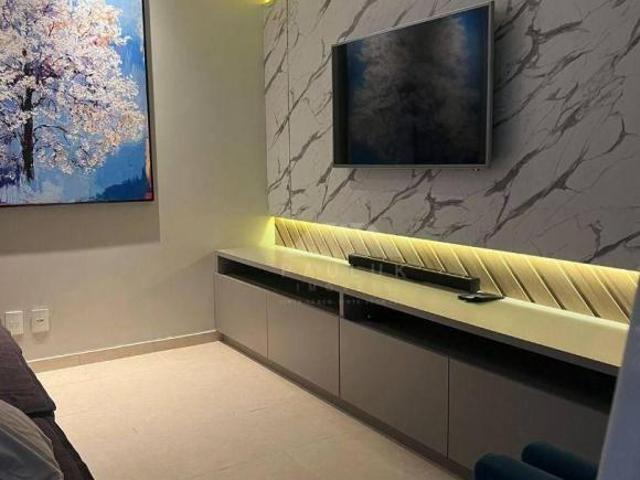 Apartamento com 3 dormitórios à venda, 100 m² por R$ 750.000,00 Centro Medianeira/PR
