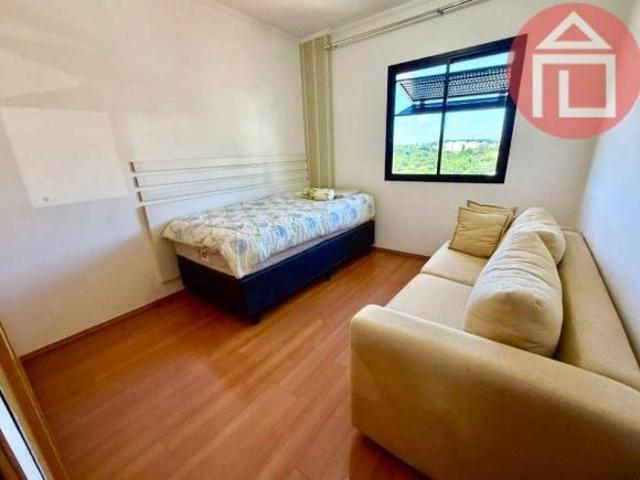 Apartamento com 3 dormitórios à venda, 110 m² por R$ 800.000,00 Centro Bragança Paulista/SP