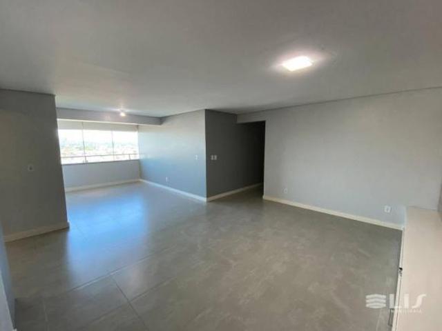Apartamento com 3 dormitórios à venda, 123 m² por R$ 899.000,00 Centro Dois Irmãos/RS