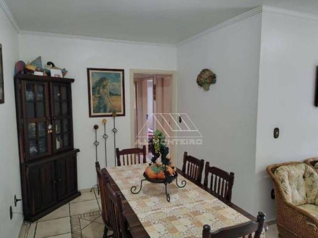 Apartamento com 3 dormitórios à venda, 121 m² por R$ 470.000,00 Centro Serra Negra/SP