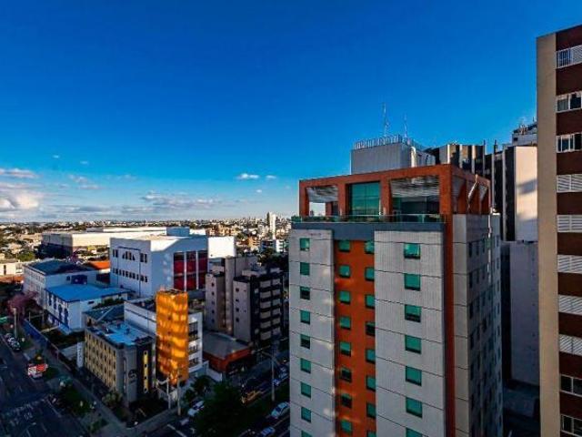Apartamento com 3 dormitórios à venda, 121 m² por R$ 840.000,00 Agua Verde Curitiba/PR