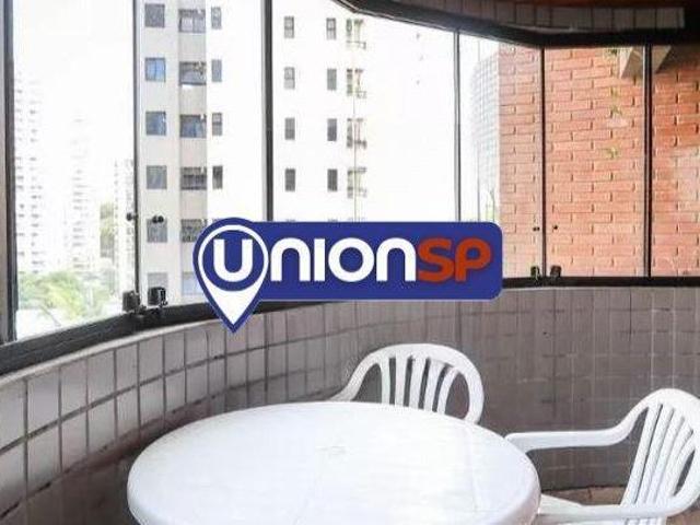 Apartamento com 3 dormitórios à venda, 220 m² por R$ 740.000,00 Morumbi São