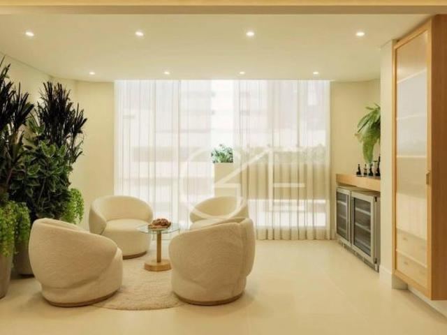 Apartamento com 3 dormitórios à venda, 235 m² por R$ 3.090.000,00 Gonzaga Santos/SP