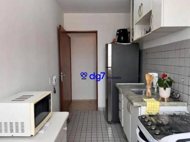 Apartamento com 3 dormitórios à venda, 65 m² por R$ 425.000 Vila Butantã São