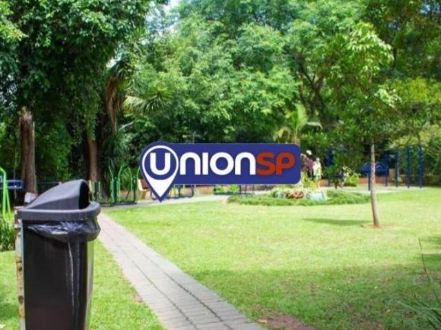 Apartamento com 3 dormitórios à venda, 65 m² por R$ 550.000,00 Jardim Marajoar