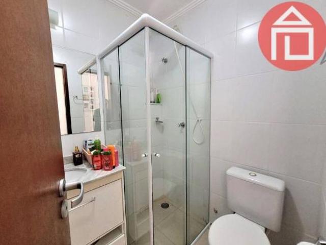 Apartamento com 3 dormitórios à venda, 79 m² por R$ 580.000,00 Condomínio Residencial Jardins de B