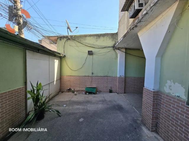 Apartamento com 3 dormitórios à venda, 70 m² por R$ 195.000,00 Centro Nilópolis/RJ