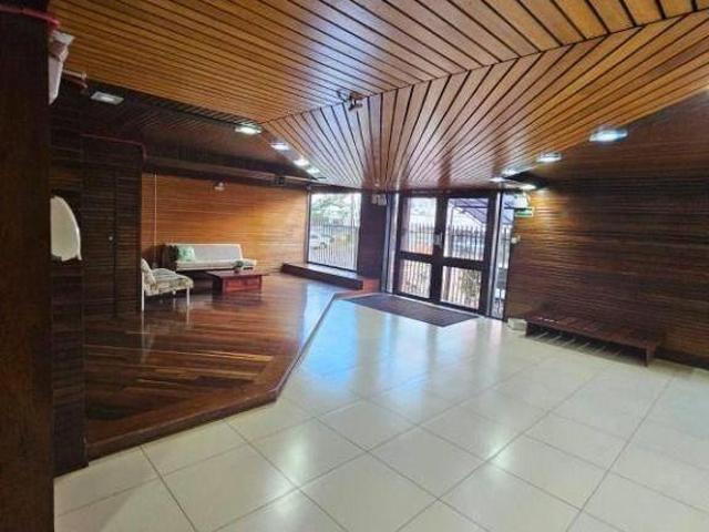 Apartamento com 3 dormitórios à venda, 98 m² por R$ 400.000,00 Centro Cascavel/PR