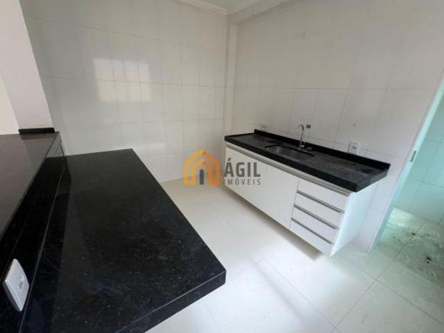 Apartamento com 3 dormitórios à venda, 90 m² por R$ 479.880 Três Poderes Igarapé/MG