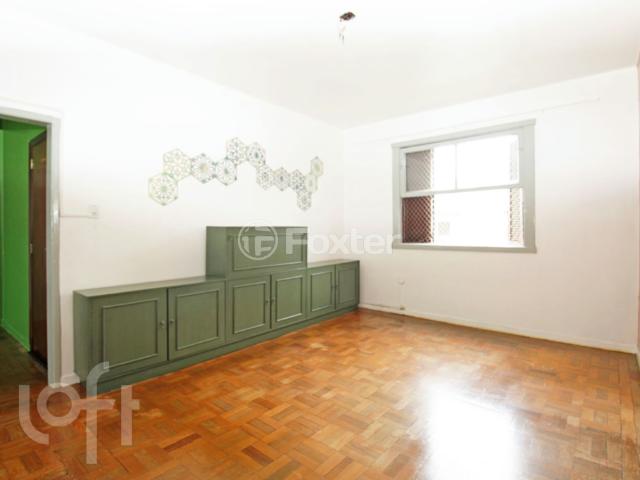 Apartamento com 3 dormitórios em Porto Alegre
