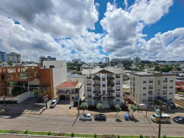 Apartamento com 3 dormitorios Na Avenida Santa Rita Em Farroupilha
