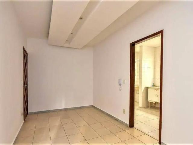 Apartamento com 3 dormitórios para alugar, 69 m² por R$ 2.540,00/mês Buritis Belo Horizonte/MG
