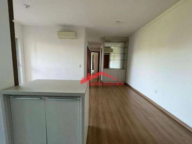 Apartamento com 3 dormitórios para alugar, 80 m² por R$ 4.150,00/mês Glória Joinville/SC