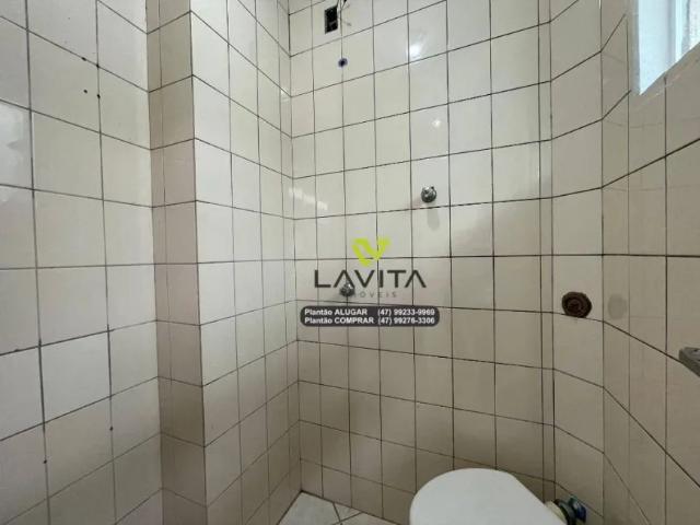 Apartamento com 3 dormitórios para alugar, 90 m² por R$ 2.521/mês Velha Central Blumenau/SC | La