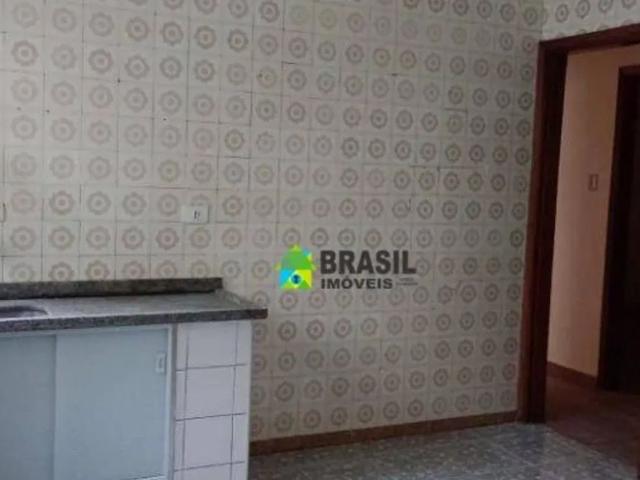 Apartamento com 3 dormitórios para alugar, 98 m² por R$ 1.700,00/mês Centro Poços de Caldas/MG