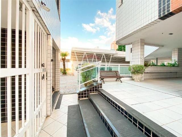 Apartamento com 3 dormitórios para alugar, 111 m² por R$ 1.800,00/mês Joaquim Távora Fortaleza/CE