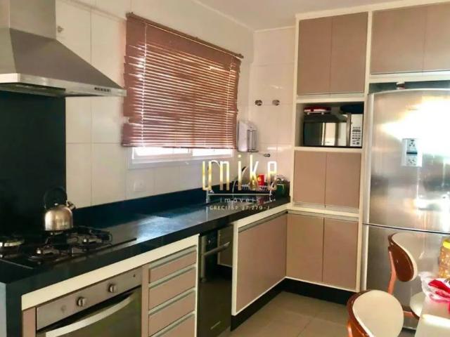 Apartamento com 3 dormitórios para alugar, 122 m² por R$ 7.720,00/ano Jardim das Indústrias São José dos Campos/SP