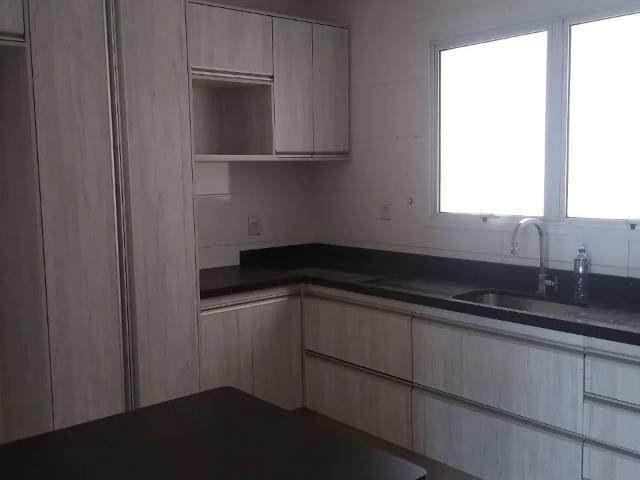 Apartamento com 3 dormitórios para alugar, 135 m² por R$ 3.700,00/mês Jardim Irajá Ribeirão Preto/SP