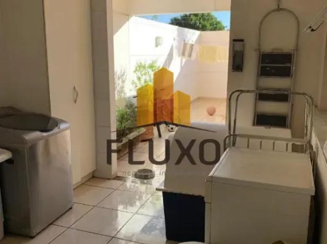 Apartamento com 3 dormitórios para venda no bairro JARDIM ESTORIL IV