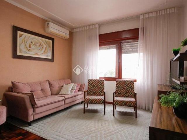 APARTAMENTO COM 3 DORMITÓRIOS.PASSO DA AREIA