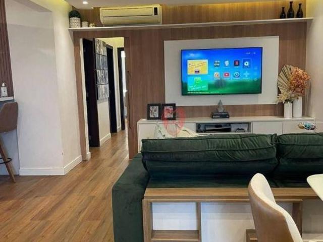 Apartamento com 3 dormitórios sendo 1 suíte à venda, 110 m² por R$ 798.000 Centro Gravataí/RS