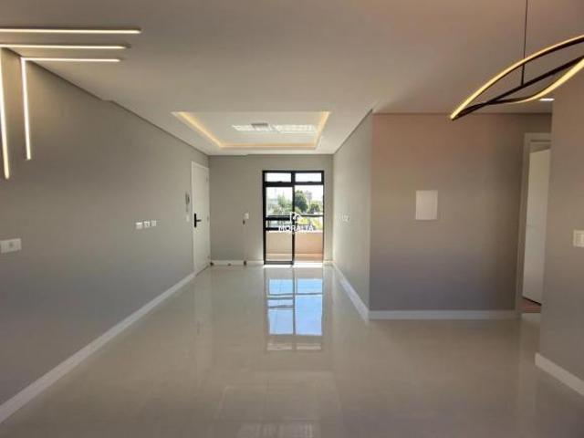 Apartamento com 3 dormitórios sendo 1 suíte à venda Centro São José dos Pinhais/PR